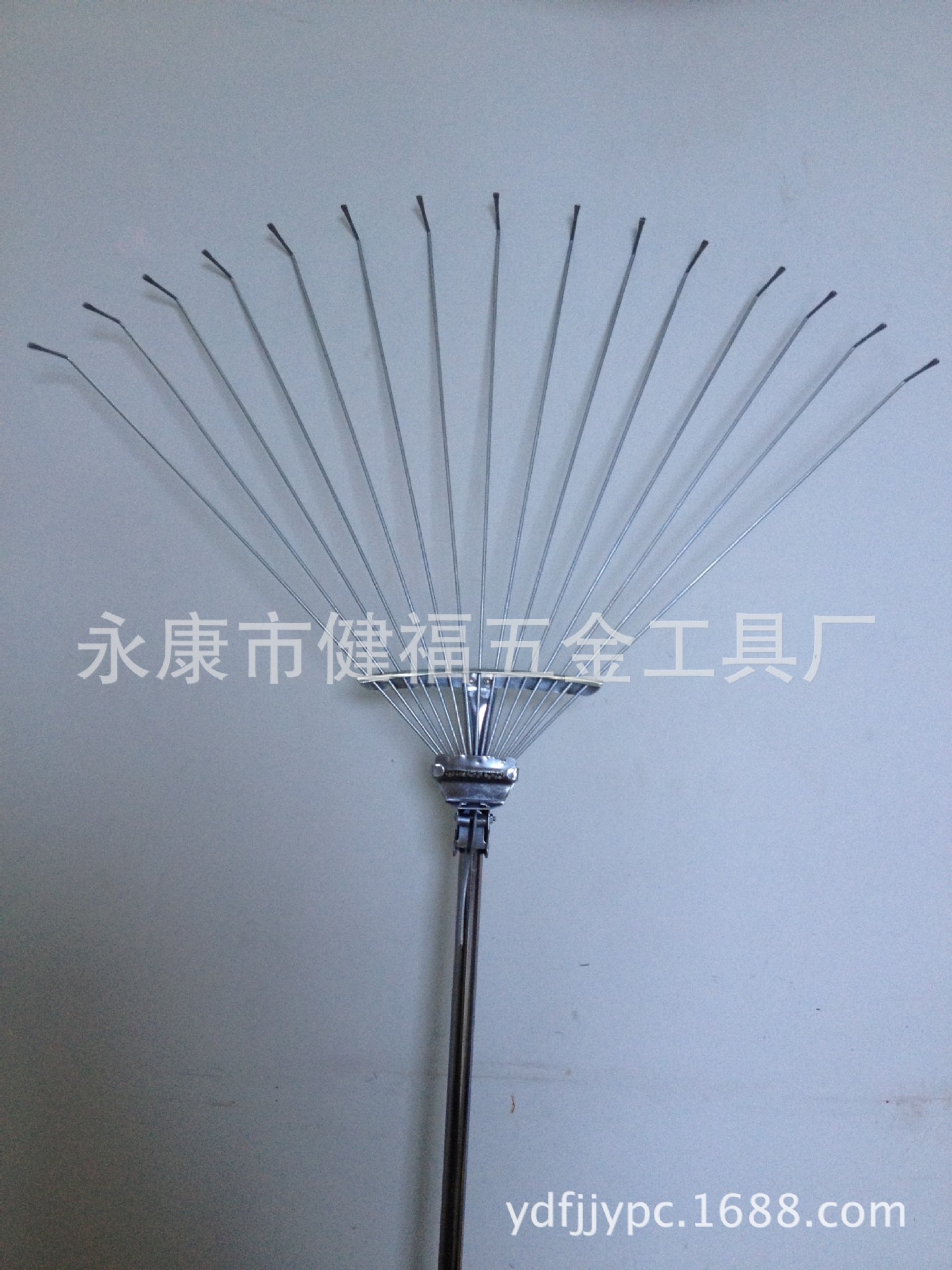 15齿钢丝伸缩草耙 除落叶户外园林