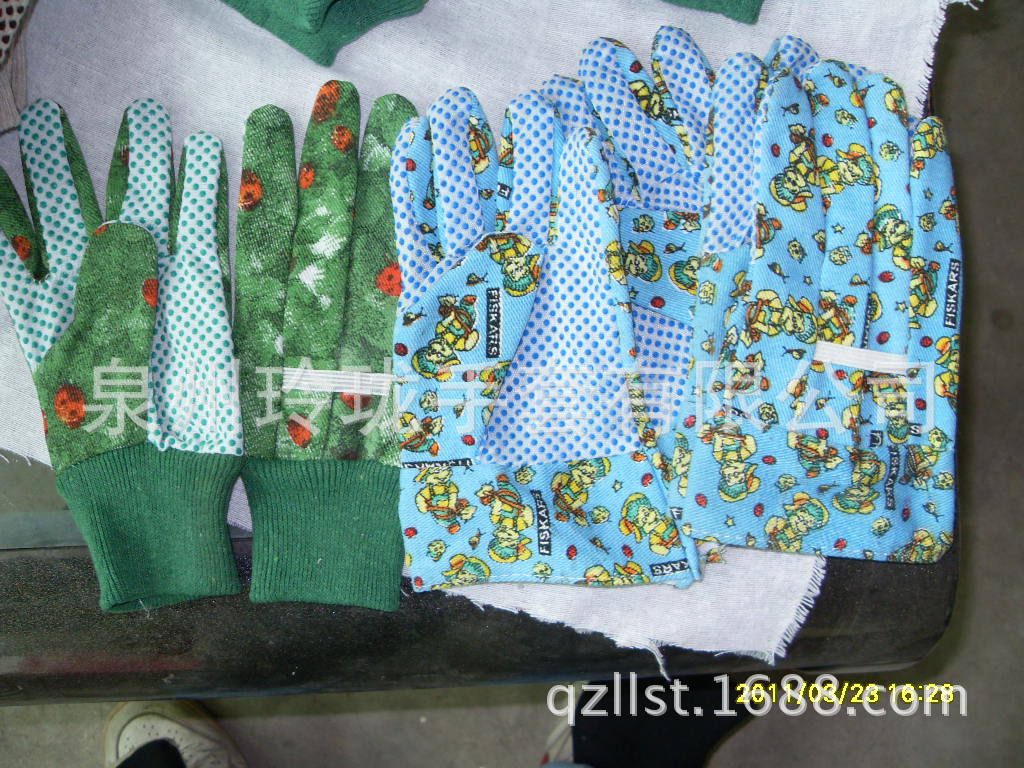 厂家供应 花园工作手套 批发纯源加厚园艺防护手套 可定制