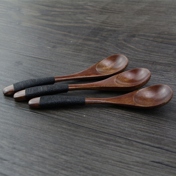 Japanese-style Creative Home Utensil Nanmu Wood Children's Yogurt Curved Handle Coffee Ice Cream Spoon, Wholesale_voghion.com