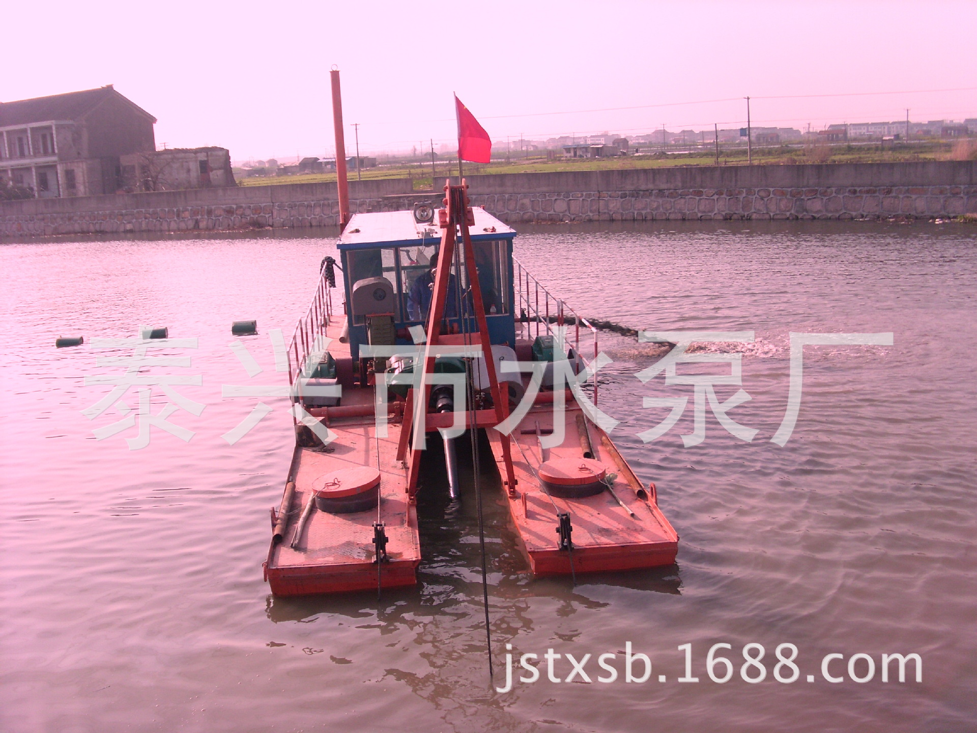 池塘清淤机（挖泥船）.现货批发(123)