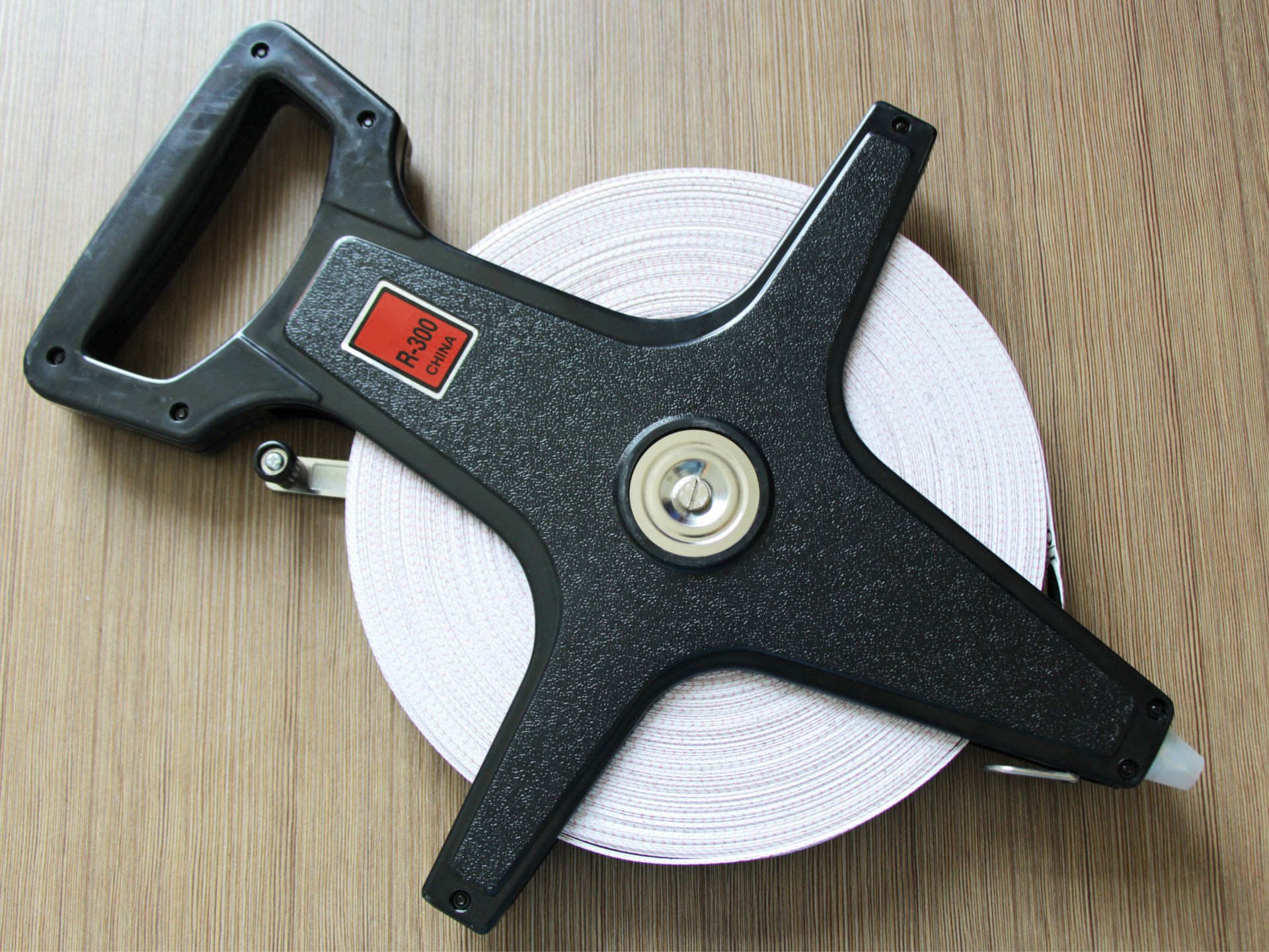 厂方直供供应架式 纤维卷尺 30-100m