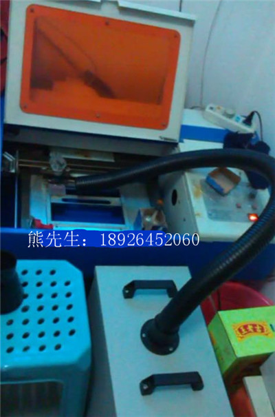 刻章臭味净化器（吸力大，噪音低，净化彻底。厂家批发价格实惠）