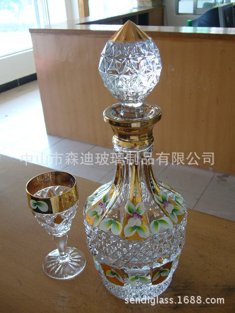 Manufactor Direct selling Bohemia style Enamel True Gold 7 circular crystal Glass Wine suit
