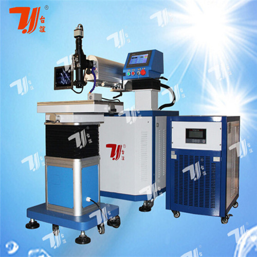 �Ҩ�E���k����