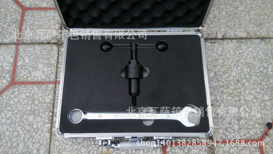 EC4CE4A9B771640714A8E0E1E58953