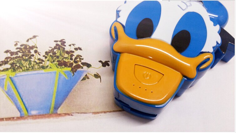 厂家直销 新款迪士尼卡通萌宠唐老鸭充电宝 6000毫安充电宝,随机发货13