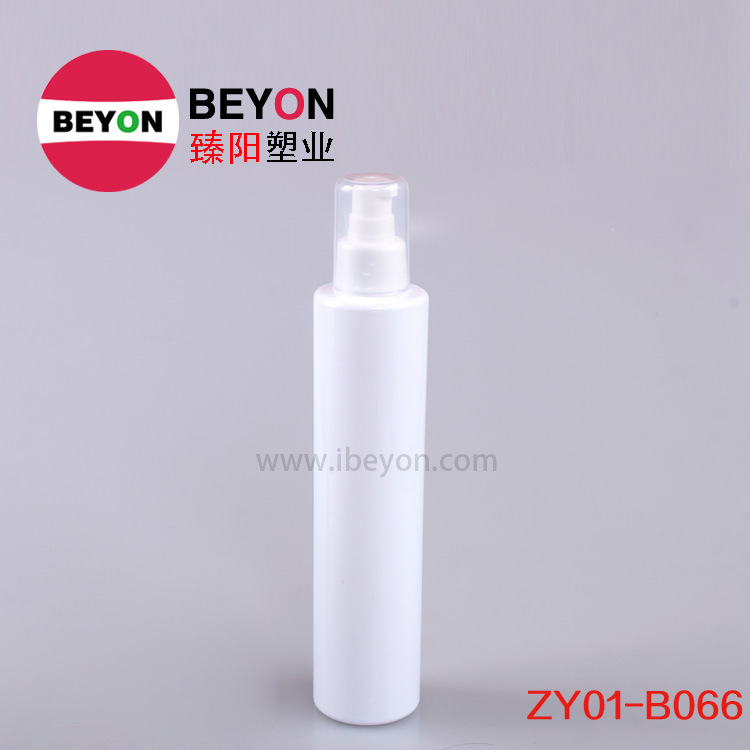 B066塑料喷瓶 250ml化妆分装喷雾瓶 塑料瓶随身携带便捷喷雾瓶