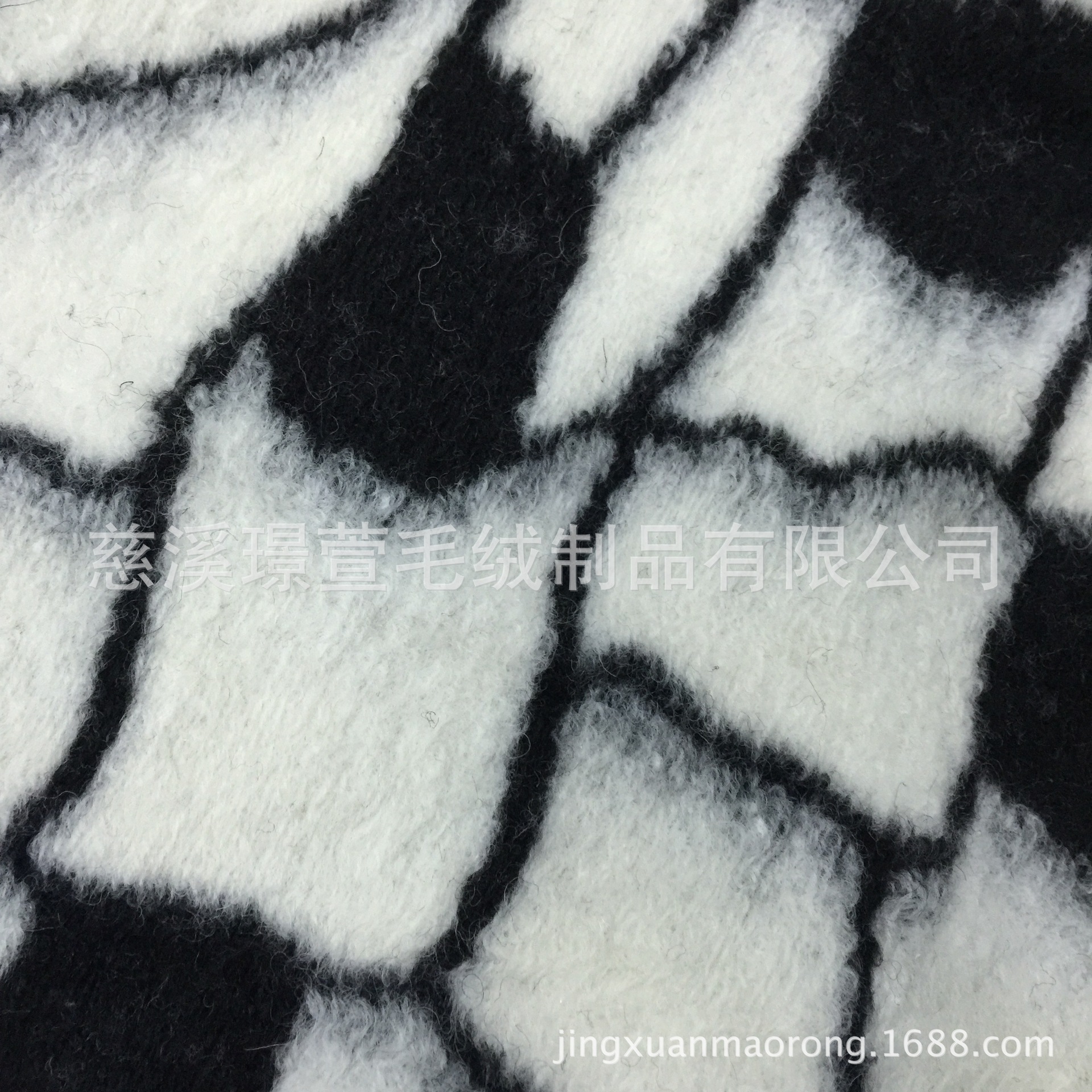 厂家直供毛呢 反吹风羊毛呢 女装大衣 黑白石子花纹 服装面料布料