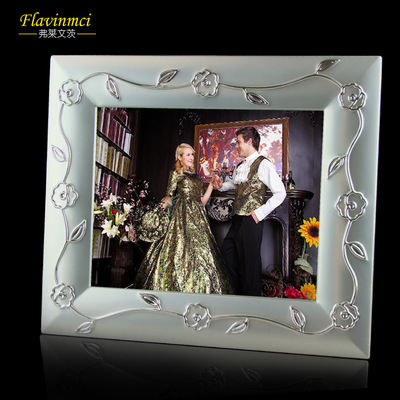 wholesale Flavinmci Flavin Heights Photo frame originality Widen Metal Photo Frame European style Like shelf Easel