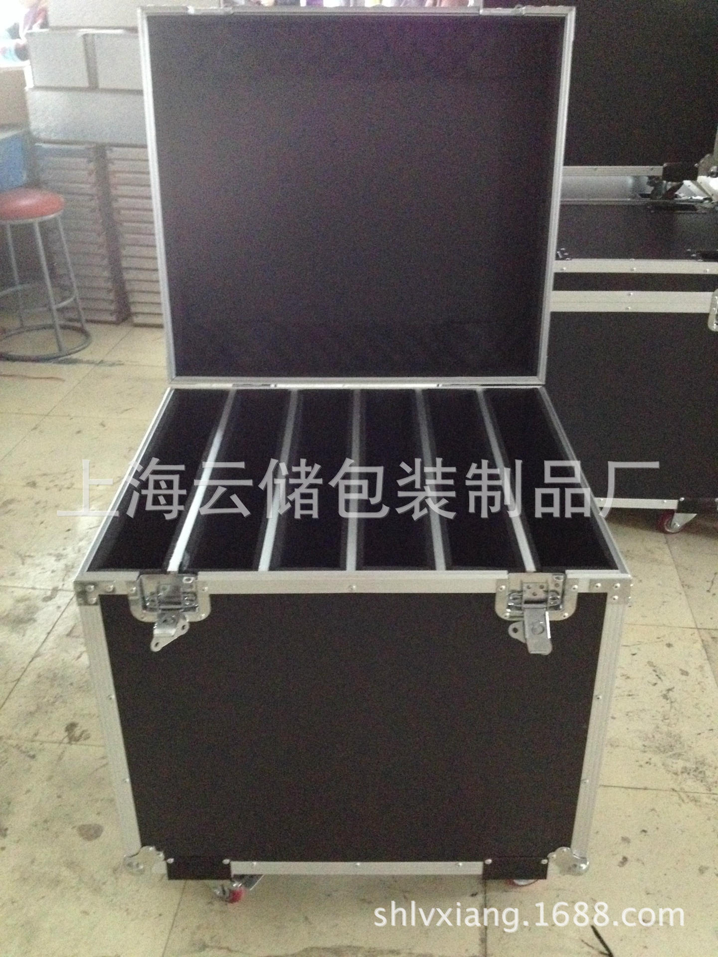 专业生产航空箱厂家显示器机器人包装箱运输承重上海江苏浙江安徽