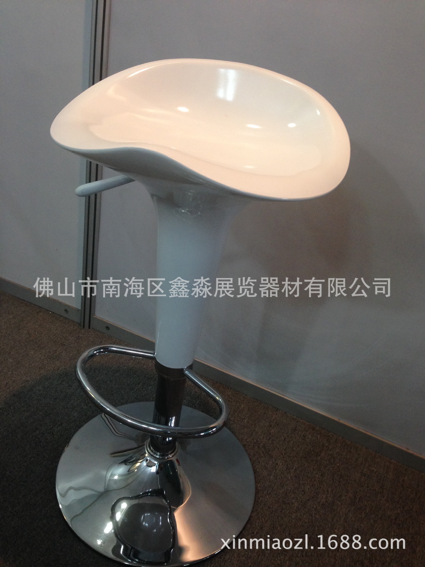 չ̨���� ��ɫ��̨�� ��չר�ð��� ���ϵ��̾ư����ϰ�̨������