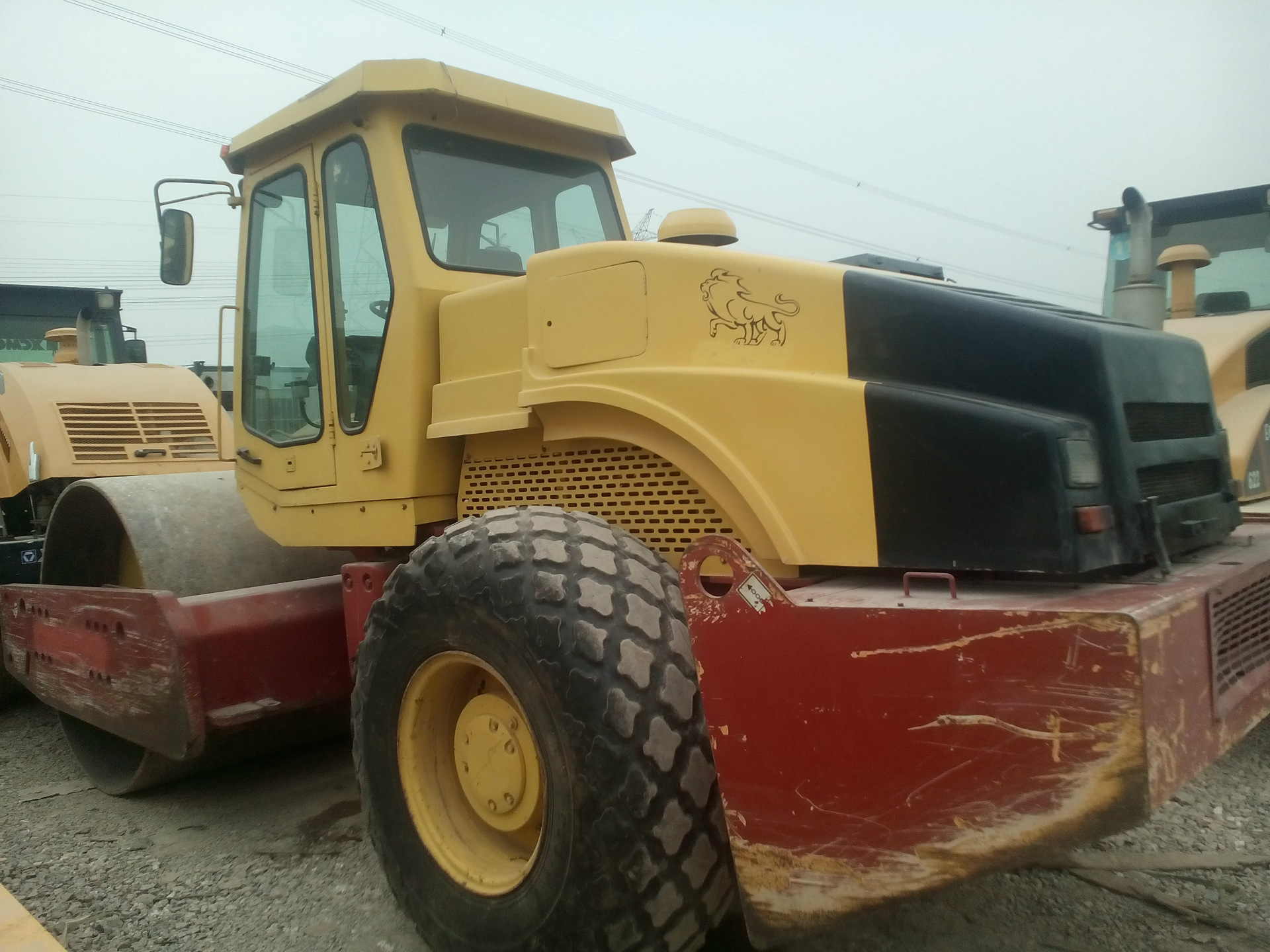 精品；合资戴纳派克20吨压路机