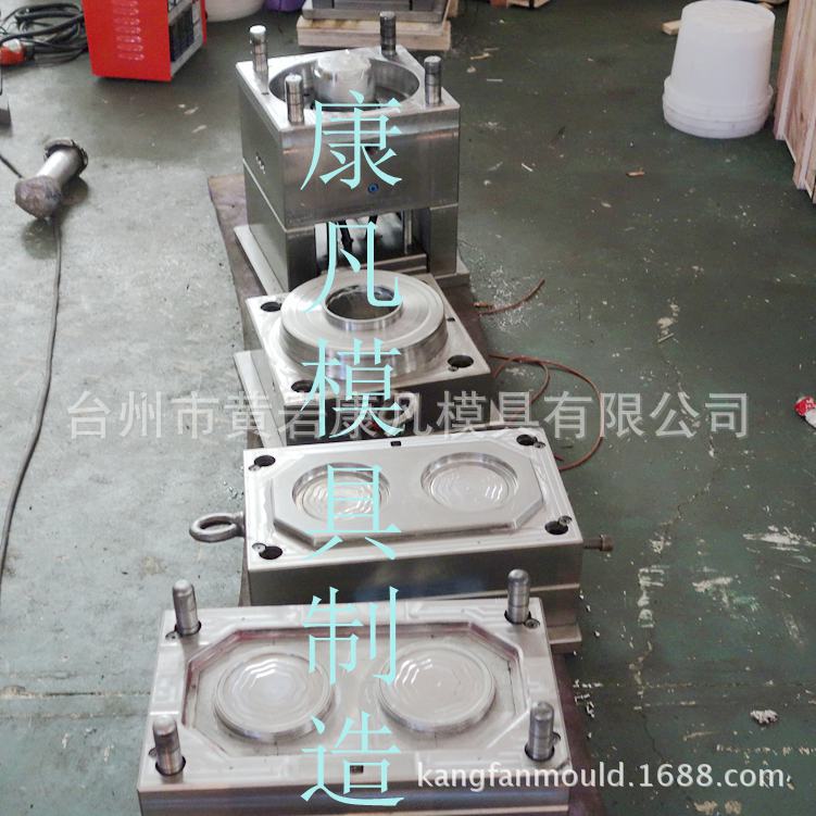 0.5L,1L2升，塑料包装容器模具，包装罐子模具