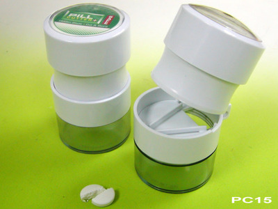 食品级环保塑料圆柱形切药器装药盒多功能磨药粉定制厂家直销