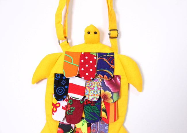 大號鱗片布藝烏龜斜挎包