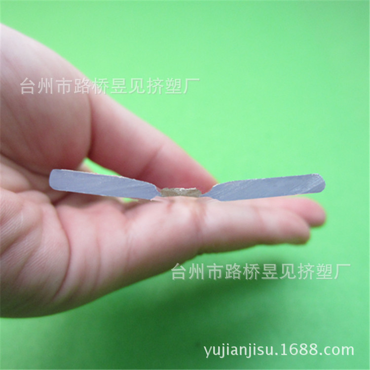 PVC透明异型材1——软硬共挤型材
