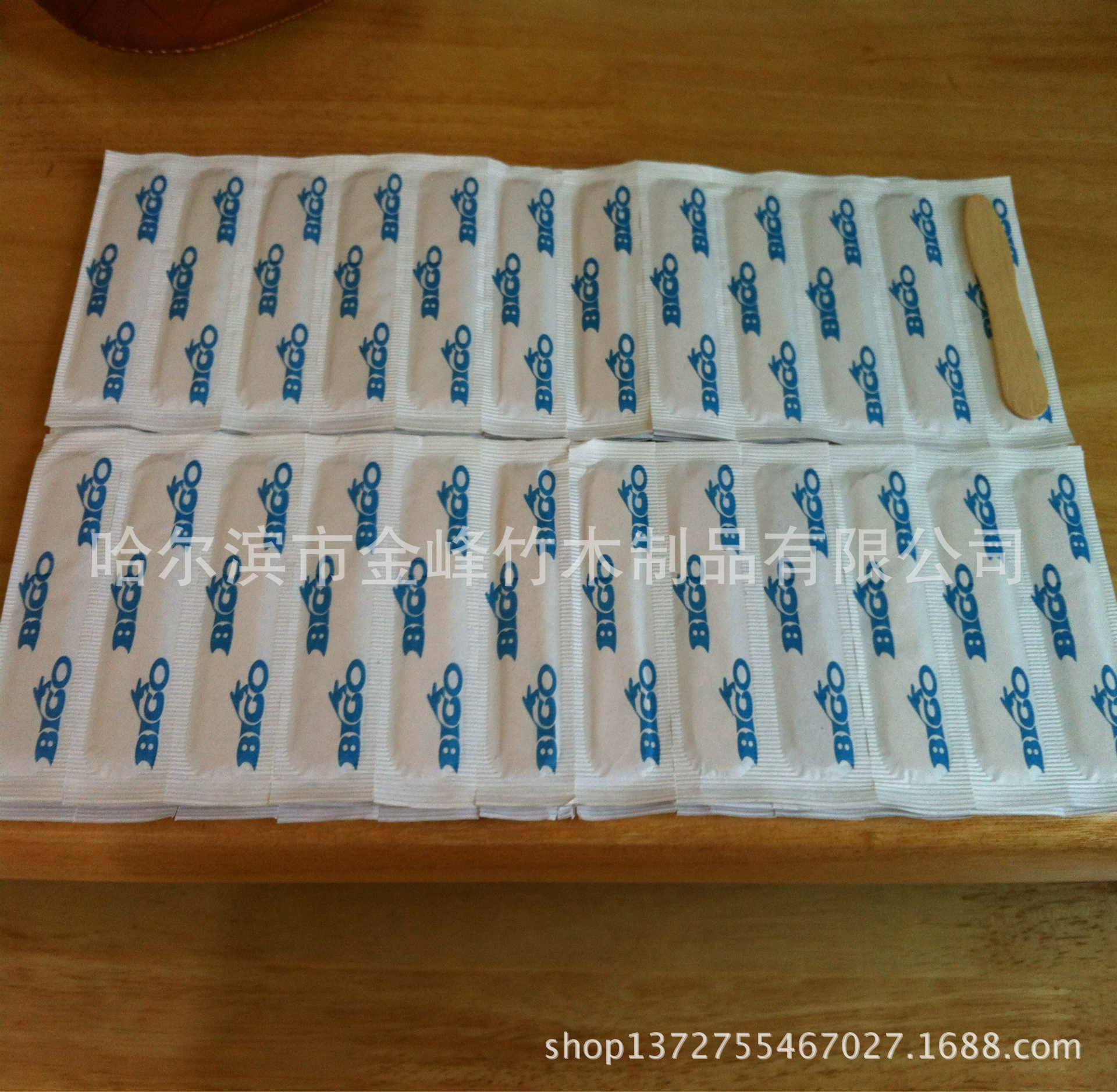 Поставка низкой цены различных спецификаций, ложка для льда в одной упаковке, ложка для мороженого, кофейные палочки.