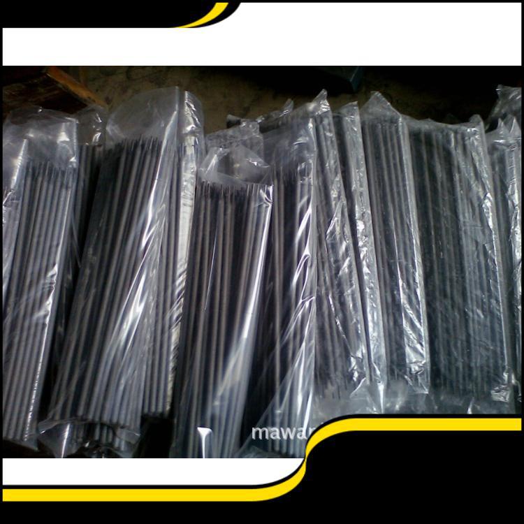 厂家直销D680高铬铸铁堆焊焊条EDZCr-D-15耐磨焊条D687