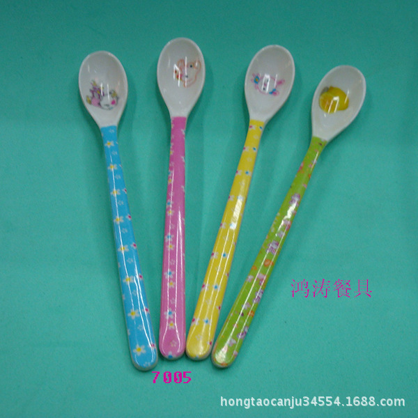 密胺儿童勺  厂家直销  款式花样齐全