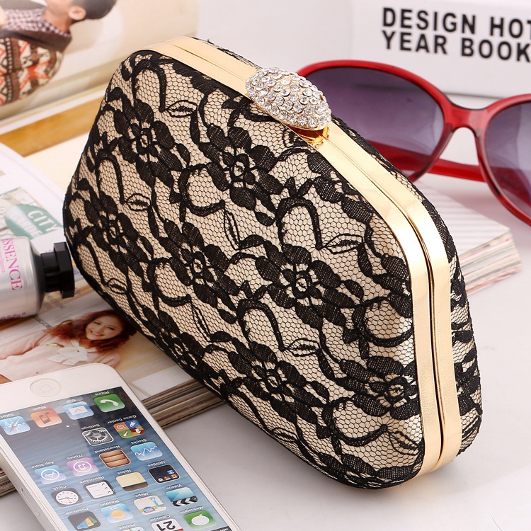 Lace Evening Bag Hard Shell With Drill Clutch Bag Retro Lady Party Chain Bag display picture 10