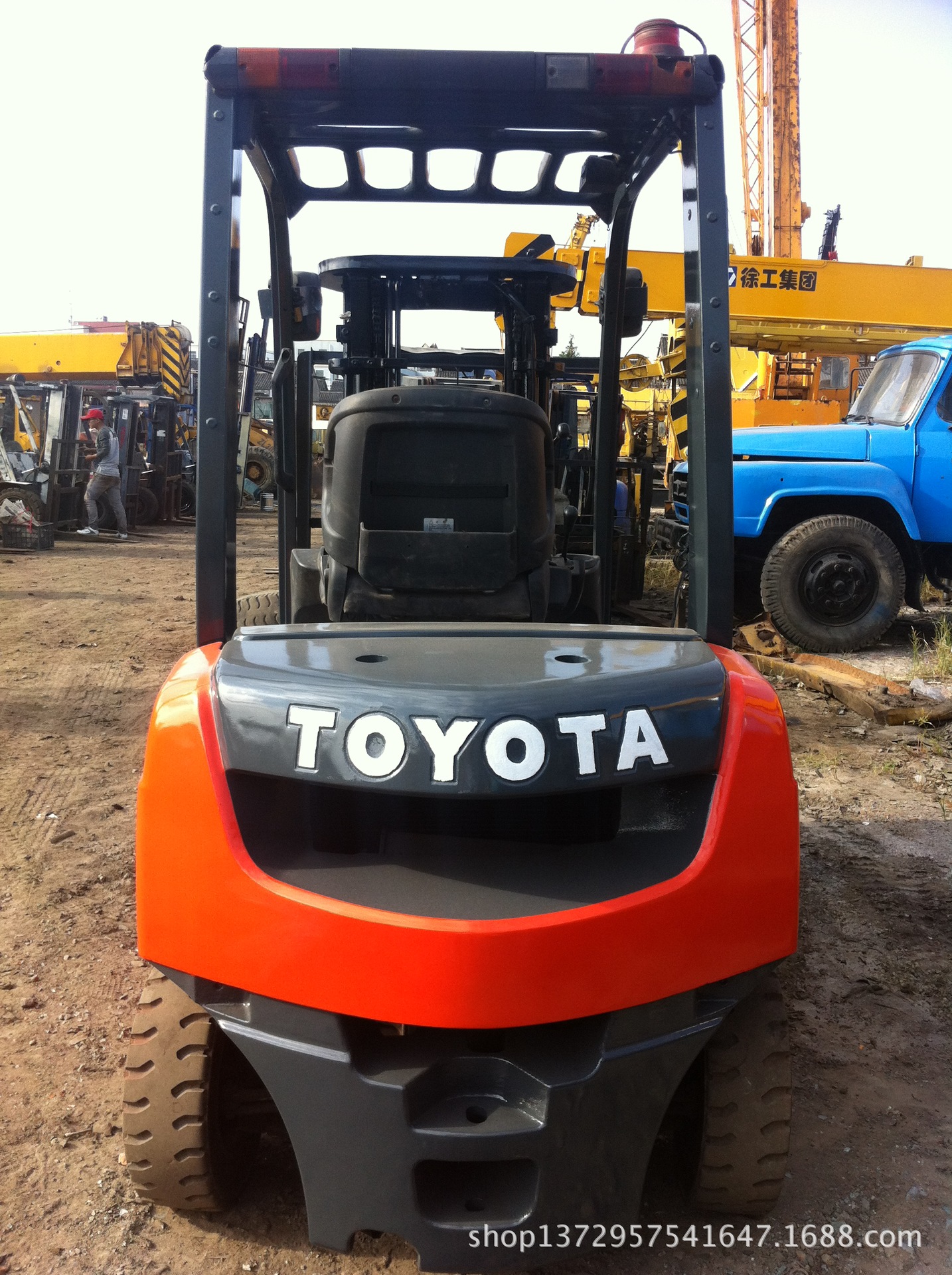 上海出售优质九成新2吨3吨5吨10吨15吨25吨丰田叉车Toyota