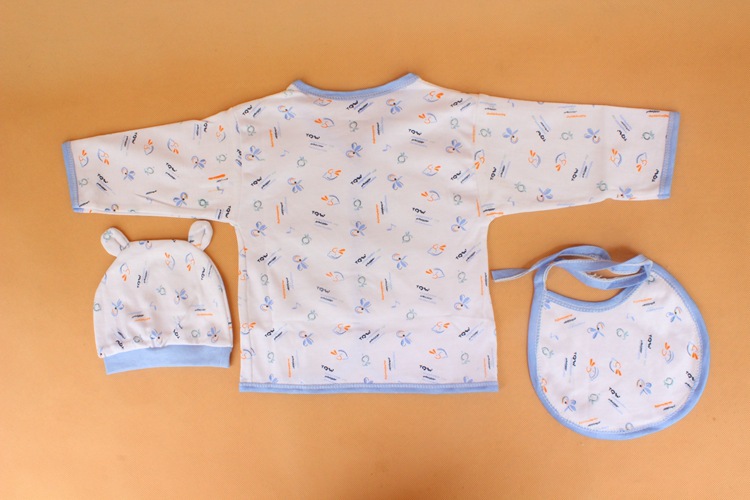 Coffret cadeau pour nouveau-né - vêtements - Ref 1959920 Image 15