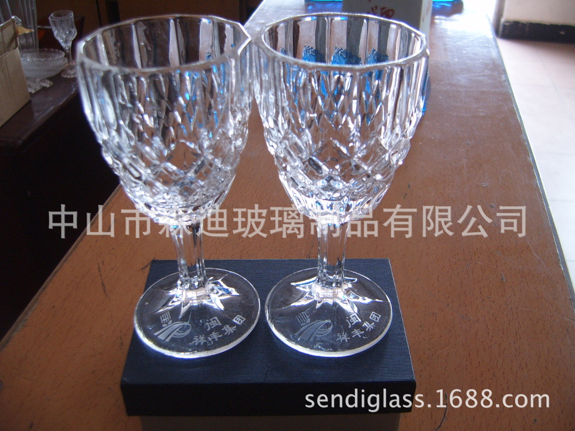 厂家直销波西米亚风格水晶玻璃高脚酒杯礼品套装可定制印LOGO