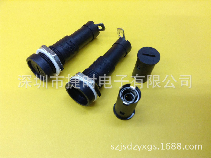 R3-9A 新进SCI 保险丝座 2.5元