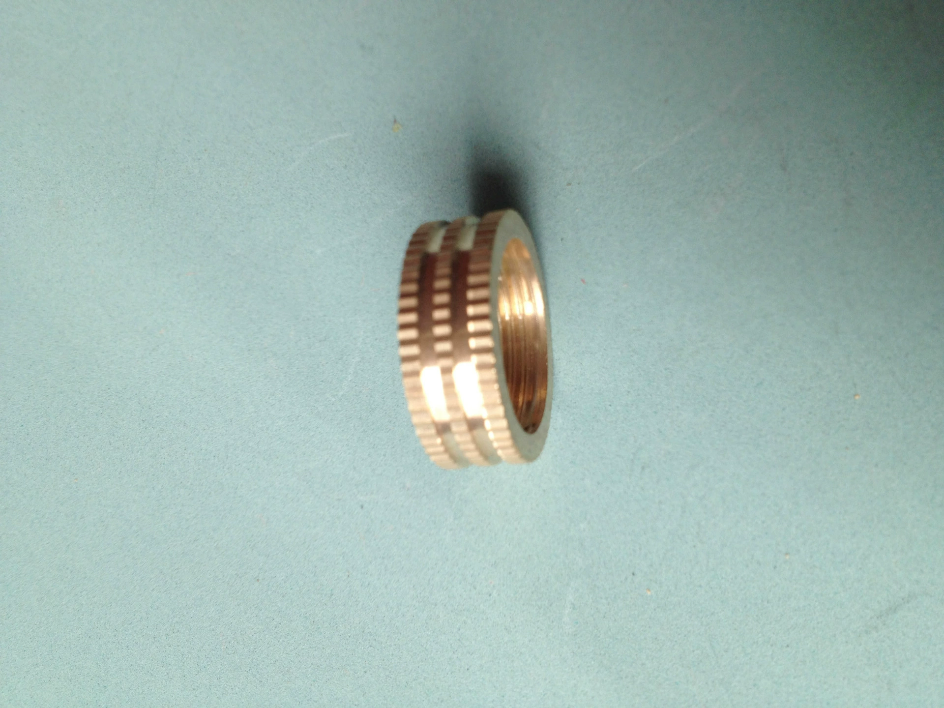 Различные шаровые краны, задвижки, дроссельные клапаны, необходимые аксессуары/