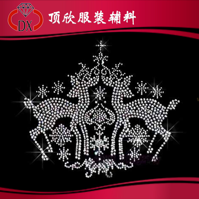 热销新款衣服烫图烫钻 时尚衣领烫图 设计