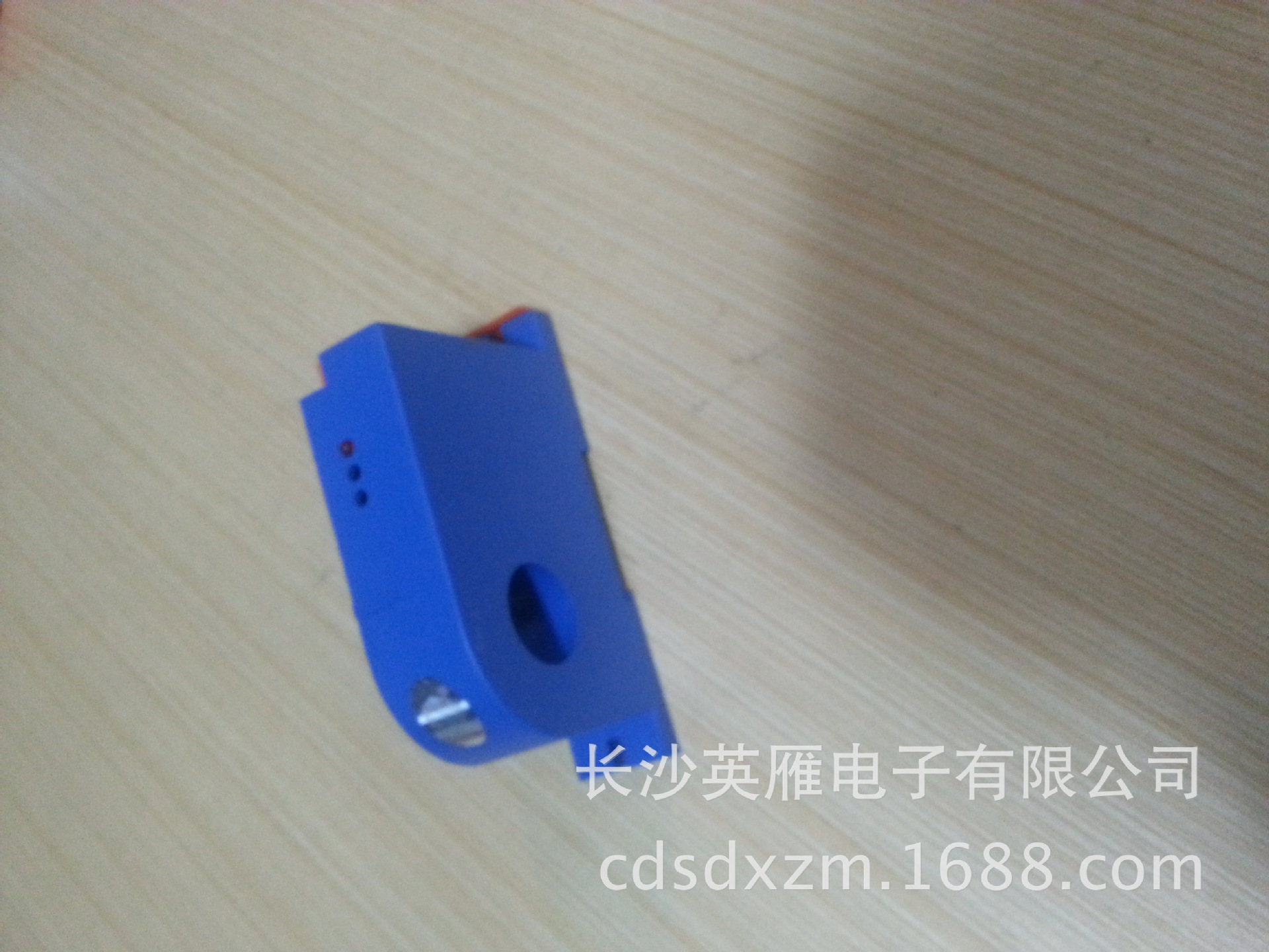 厂价优惠直供WB品牌L551F27系列直流漏电流传感器