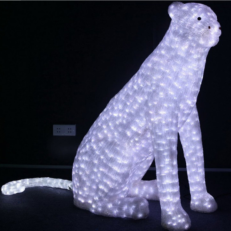 ��������ֱ��ʥ��װ��Ʒʥ����¹�����㳡��԰װ�ε��߿�װ��չʾ