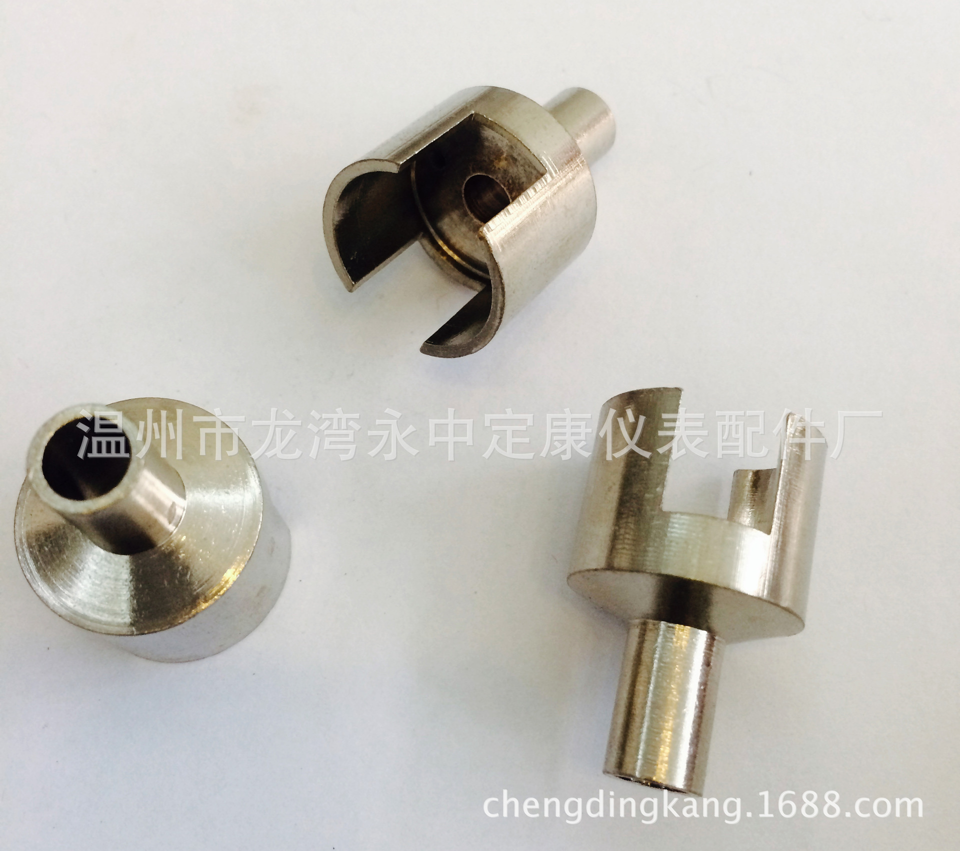 批发各类铜嵌件 车削件 铝件