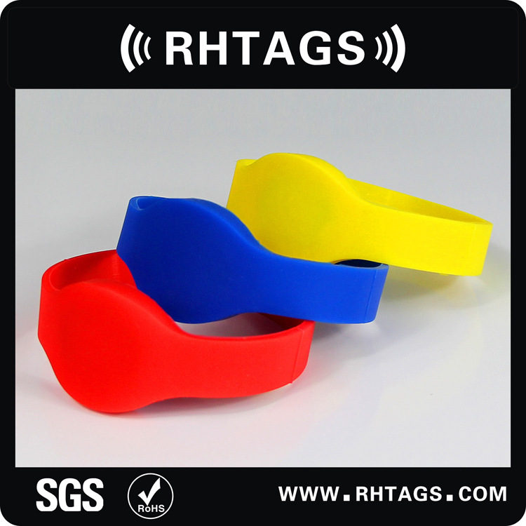 专业供应优质RFID手腕带、硅胶手腕带、智能手腕带、儿童腕带