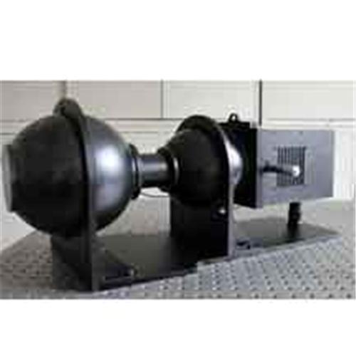 强光辐射校准源