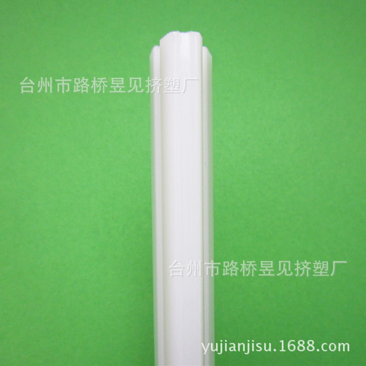 PE白色异型材 (2)