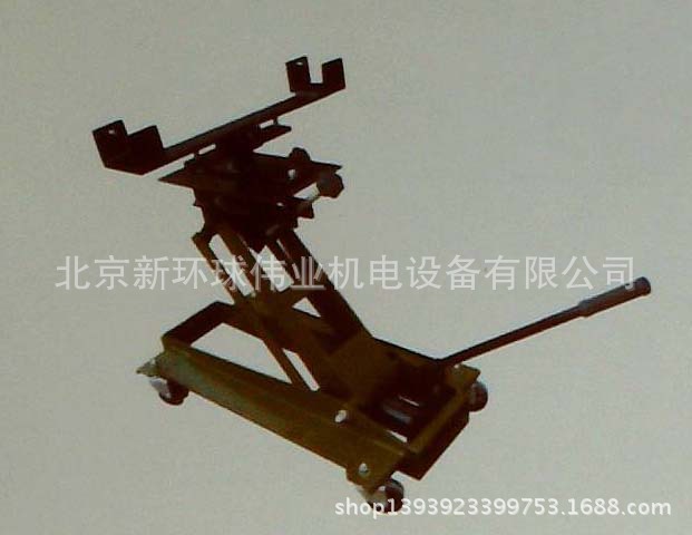 载重汽车传动轴托架车