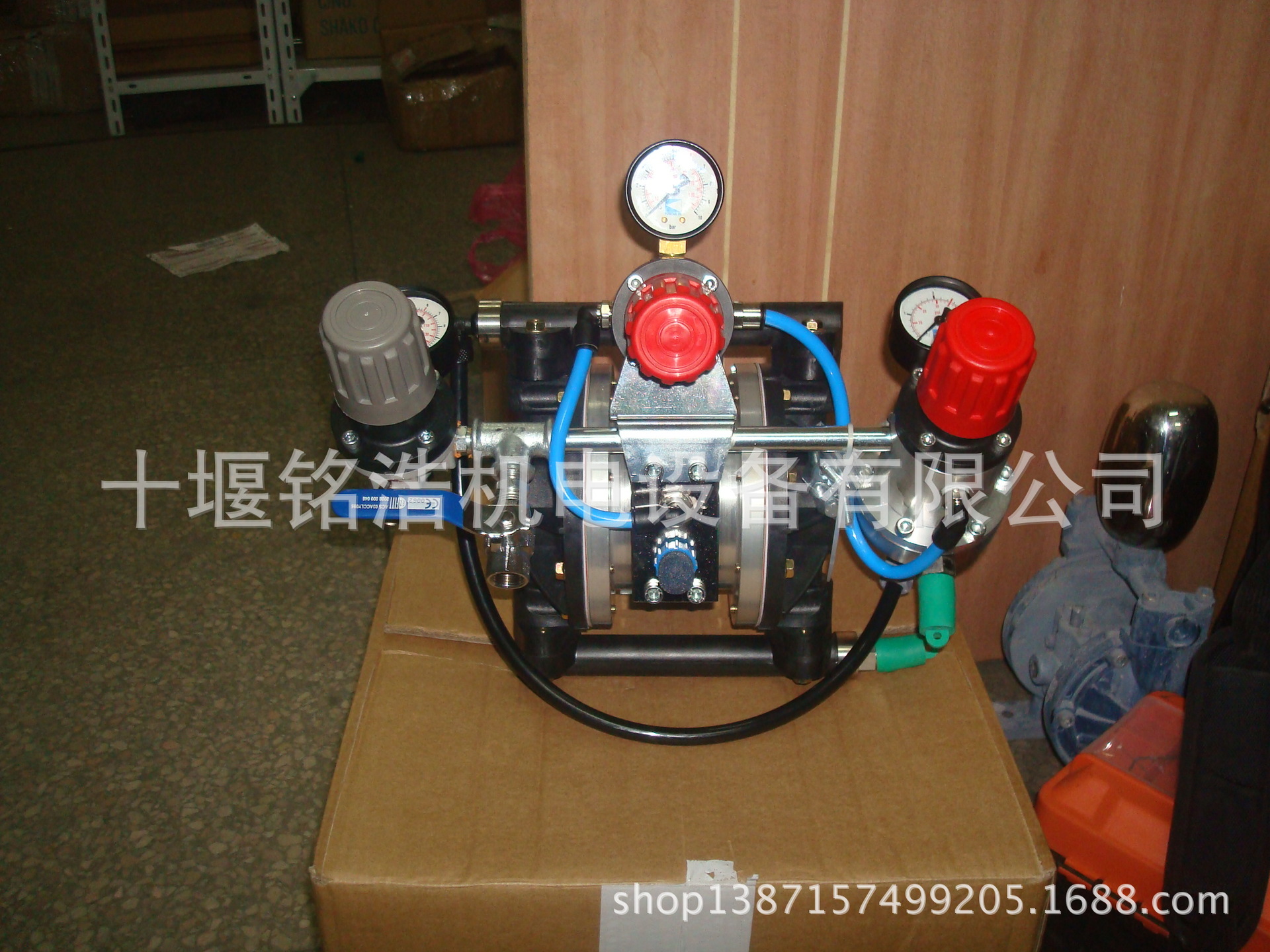 代理法国克姆林kremlin隔膜泵 双组份 配比机 PMP150隔膜泵