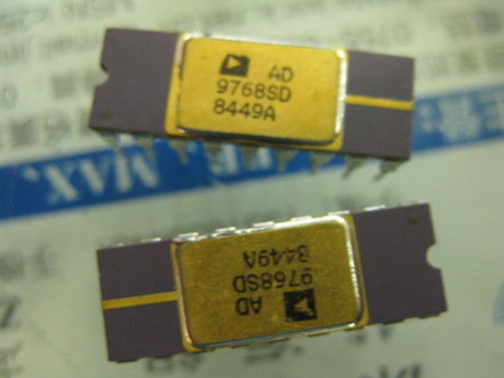 AD9768SD AD9768SD/883B 原装正品 保质量 7天包退换