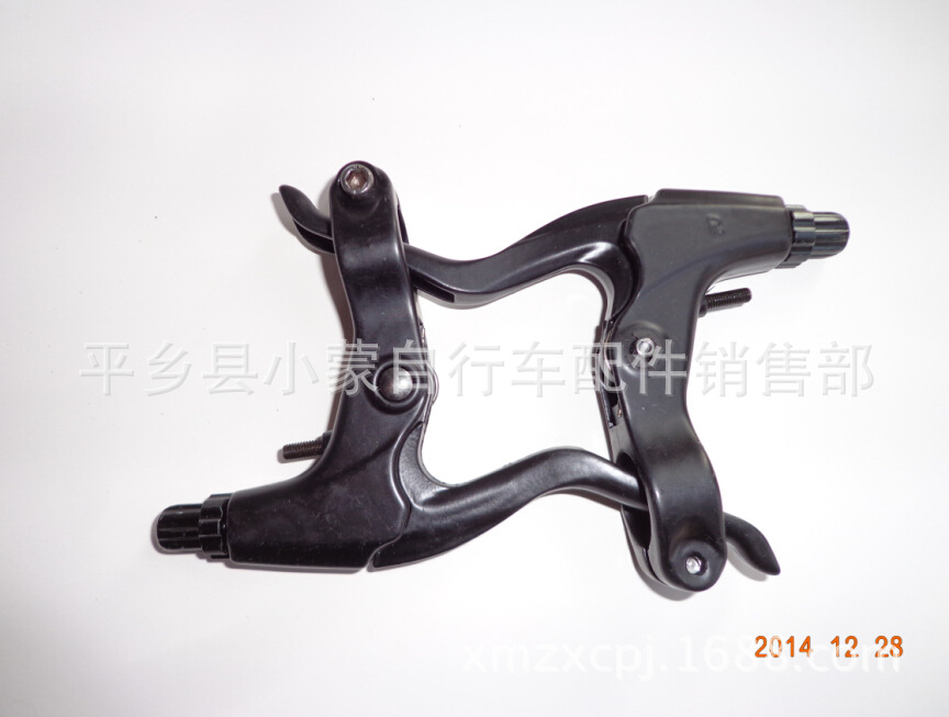 6SSYUH(5)DVOWQ4(9]~~AYI