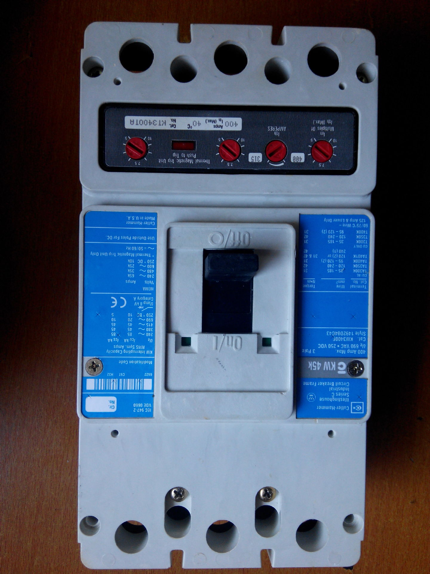 卡特拉-汉莫断路器 KW3400  KW3400F KT3400TA,3P/400A 询价