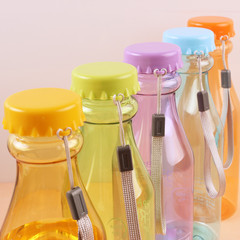 Candy color unbreakable soda bottle plastic transparent sealed water cup portable sports water bottle 550ml