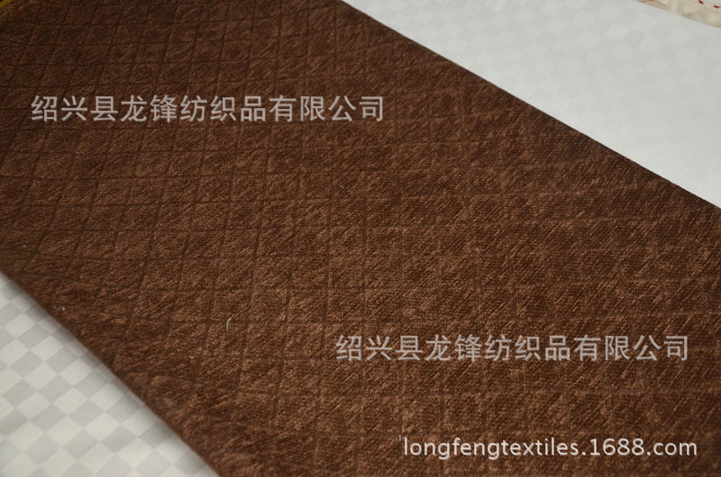 工厂.雪尼尔提花面料(幅宽1.5/1.8/2.8/3米）200-310克/平方定织