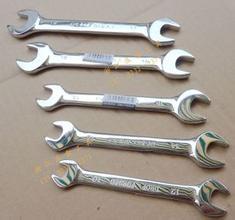 得力工具 两用扳手 开口梅花板手6-32mm 规格齐全 特价销售