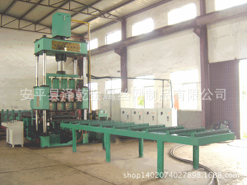 5729781C5E48DDC10833DE33A0089A