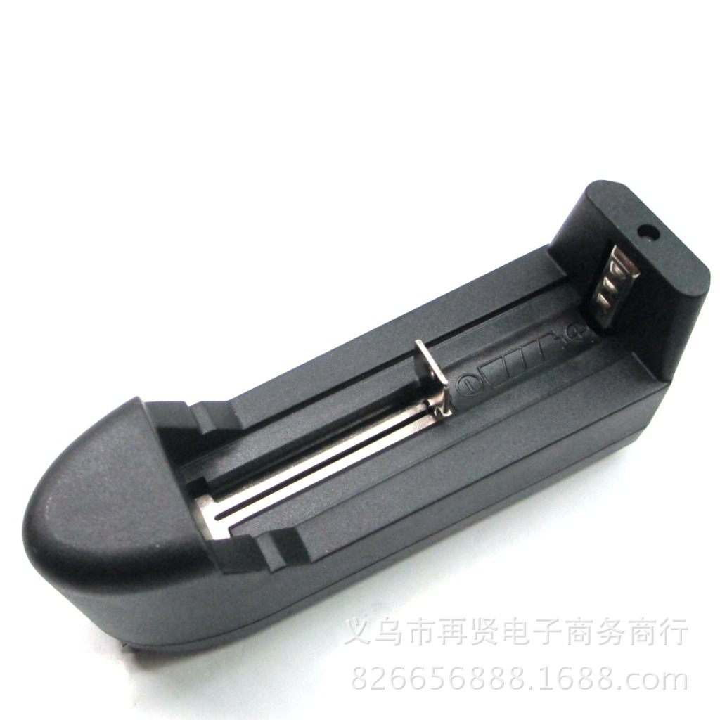 4.2V充电器 手电筒专用充电器 座充充电器 锂电池充3.7V 5V