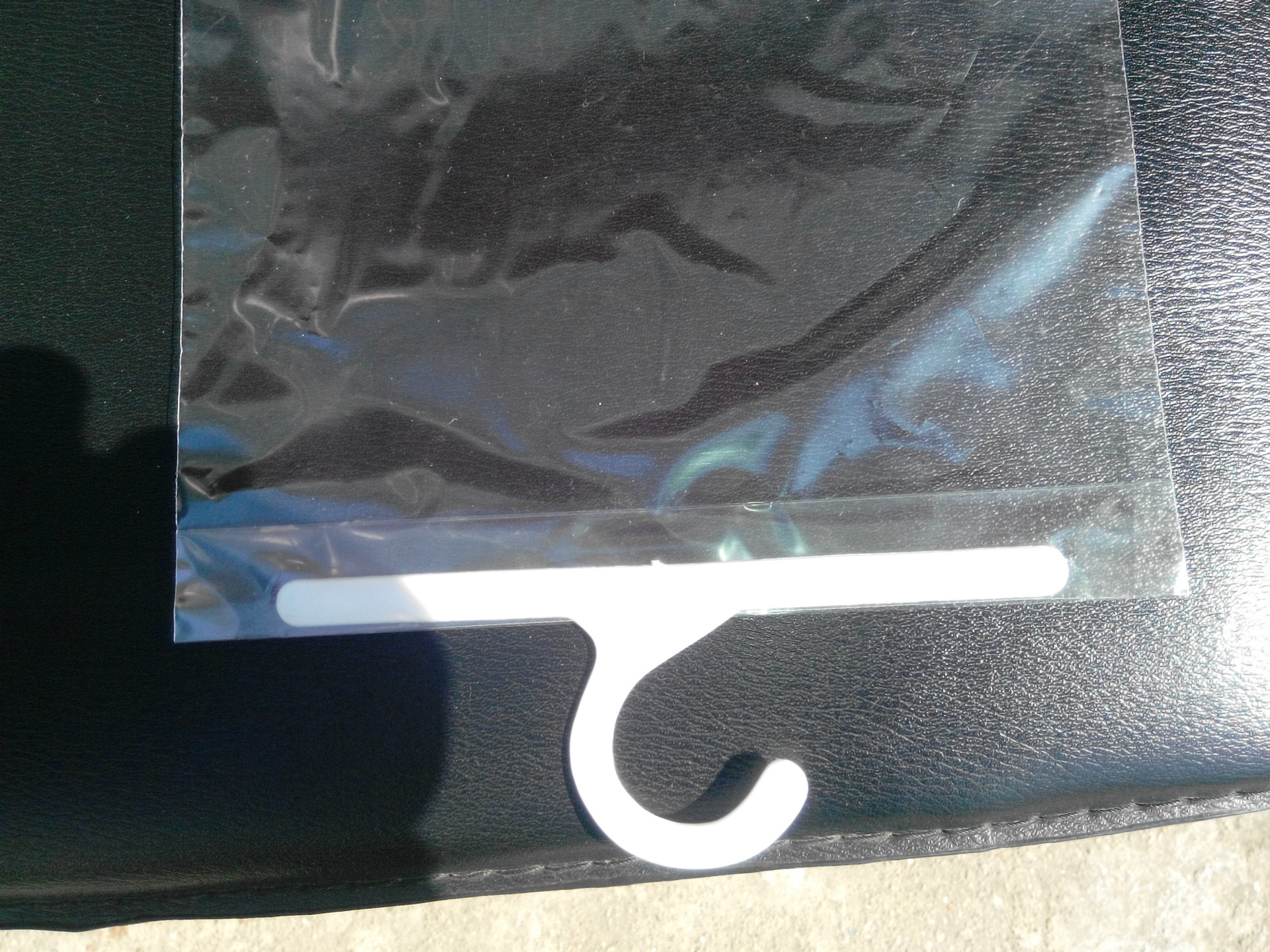 厂家定 做 Pe pp服装挂钩袋透明  塑料pe挂钩袋 可批发