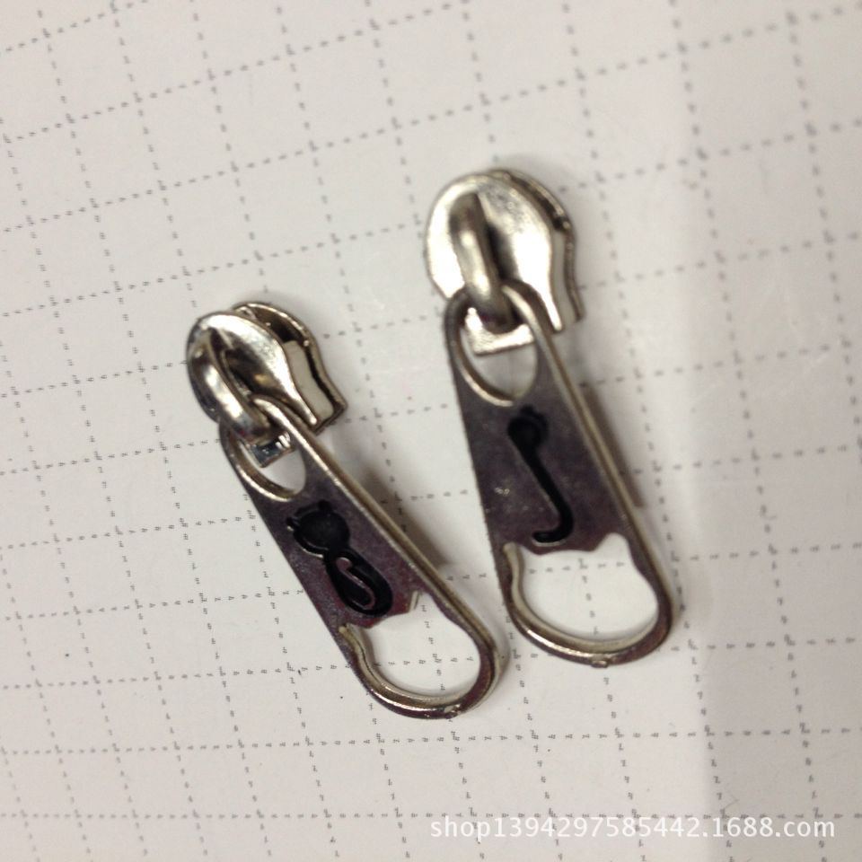 AF795DE891155D67C29A80CA98AB9B