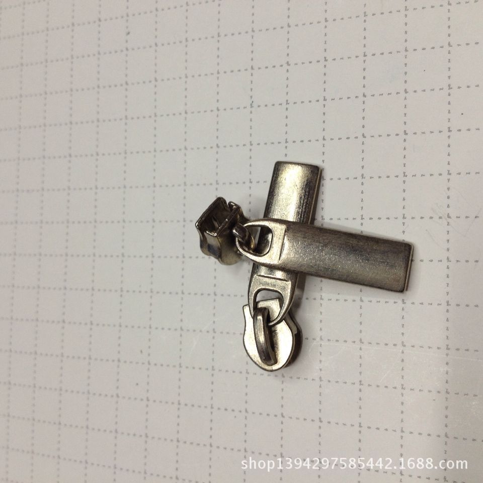 ED58B838465F6C9FA842F8D716C202