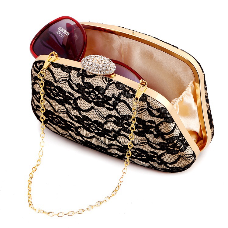 Lace Evening Bag Hard Shell With Drill Clutch Bag Retro Lady Party Chain Bag display picture 7